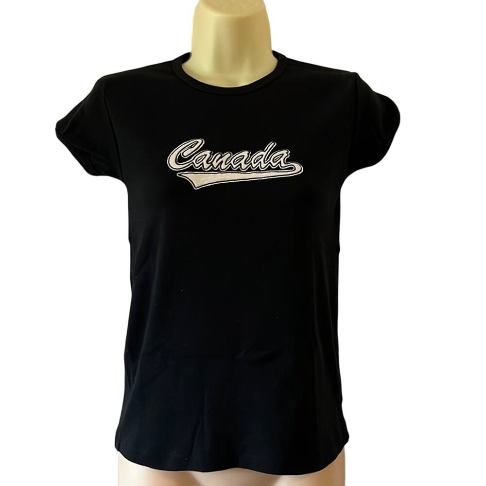 Teepee Black Canada Slim Fit Tee Shirt Knit Top Woman Size Small Applique